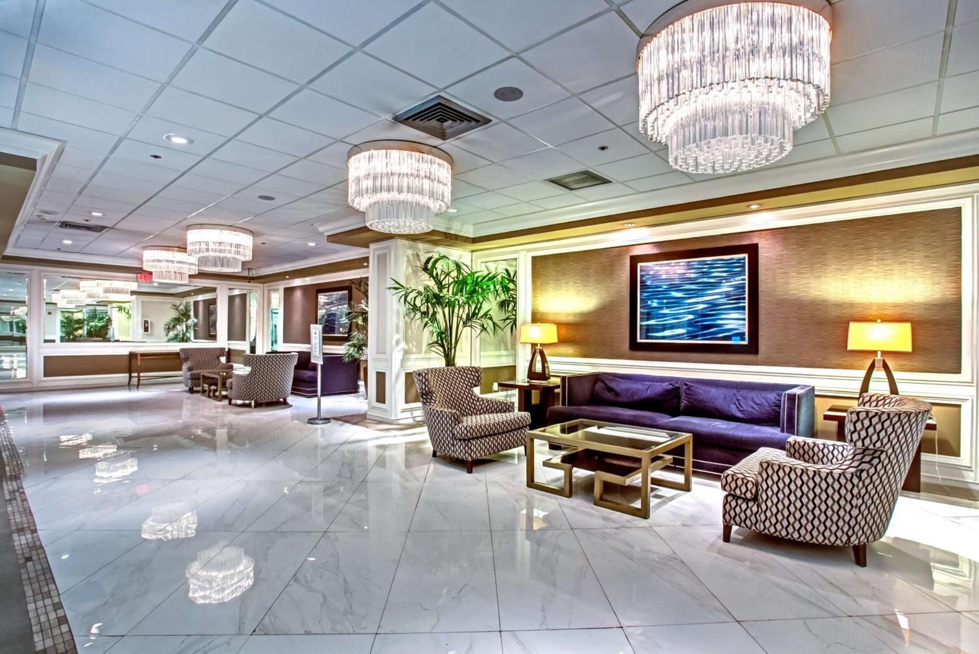 Doubletree By Hilton Grand Hotel Biscayne Bay Miami Eksteriør bilde